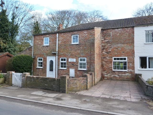  Image of 2 bedroom Semi-Detached house for sale in Alford Road Bilsby Alford LN13 at Alford Road Bilsby Alford, LN13 9PY