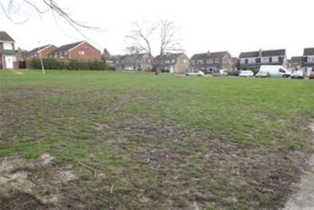  Image of 3 bedroom Detached house to rent in Anson Close Ringwood BH24 at Ringwood, BH24 1XN