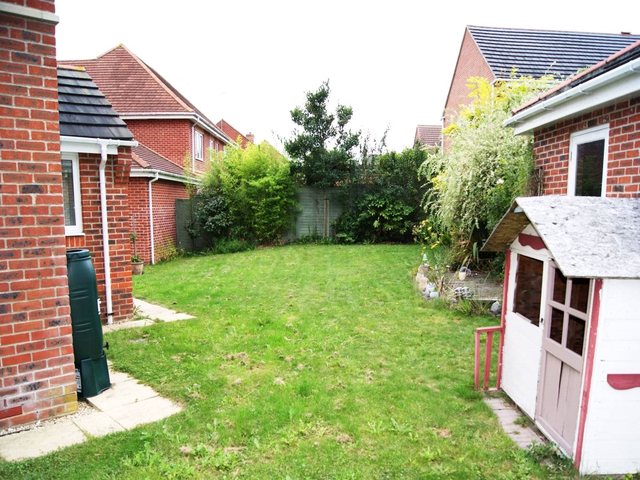  Image of 4 bedroom Detached house for sale in Arbery Way Arborfield Reading RG2 at Arborfield Reading Arborfield Garrison, RG2 9FG