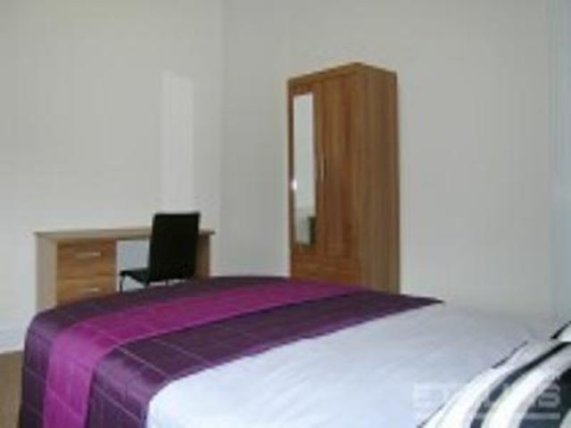  Image of 2 bedroom Flat to rent in Ardmillan Place Edinburgh EH11 at Gorgie Edinburgh Edinburgh, EH11 2JU