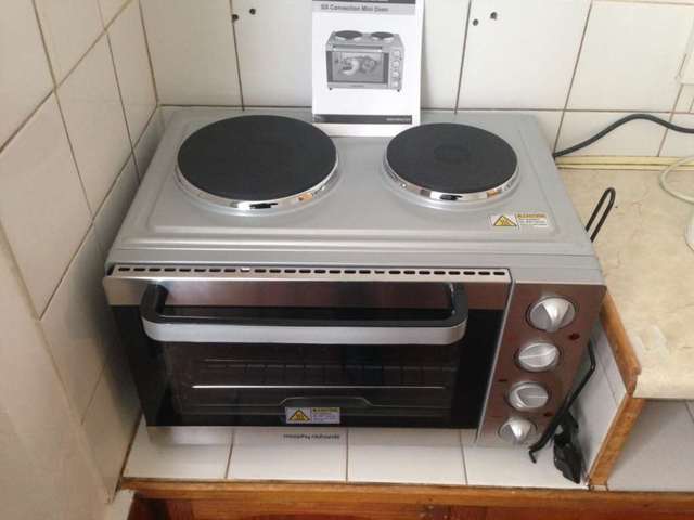  Image of Flat to rent in Arminger Road London W12 at Arminger Road Shepherds Bush London, W12 7BA