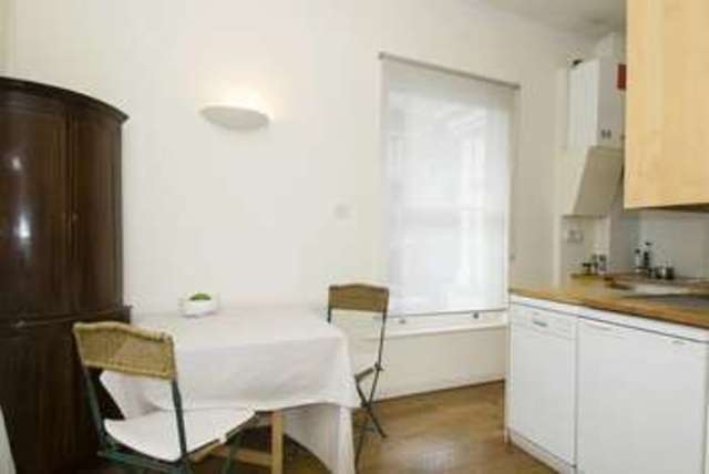  Image of 2 bedroom Ground Flat to rent in Artesian Road London W2 at Artesian Road  London, W2 5AR