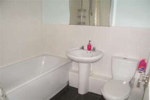  Image of 2 bedroom Detached house to rent in Arundel Place Cardiff CF11 at Cardiff, CF11 8HB