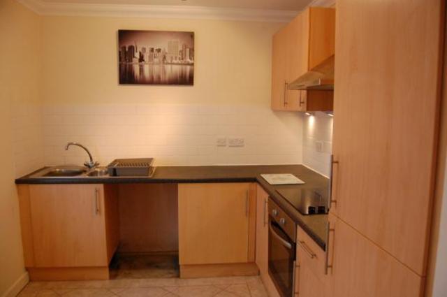  Image of 2 bedroom Flat to rent in Ashburnham Road Bedford MK40 at Bedford Bedfordshire Bedfordshire, MK40 1DS