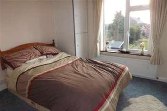  Image of 3 bedroom Detached house to rent in Ashby Road Hinckley LE10 at Hinckley, LE10 1SJ