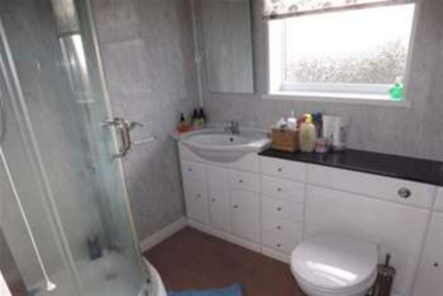  Image of 3 bedroom Detached house to rent in Ashby Road Hinckley LE10 at Hinckley, LE10 1SJ