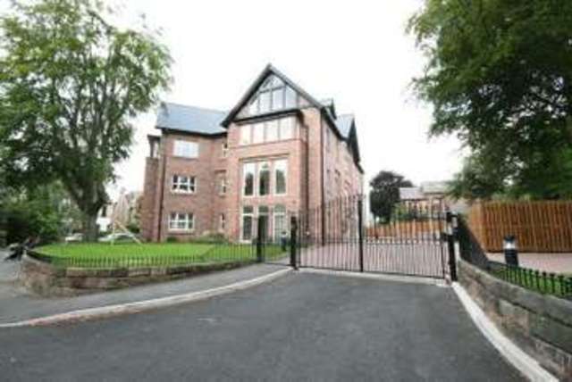  Image of 2 bedroom Apartment to rent in Ashley Road Hale Altrincham WA15 at ALTRINCHAM, WA15 9SN