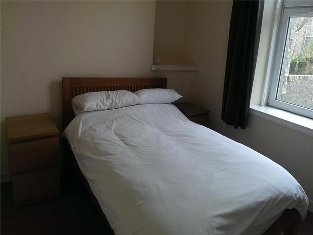  Image of 1 bedroom Flat to rent in Ashvale Place Aberdeen AB10 at City Centre Aberdeen Aberdeen, AB10 6QA