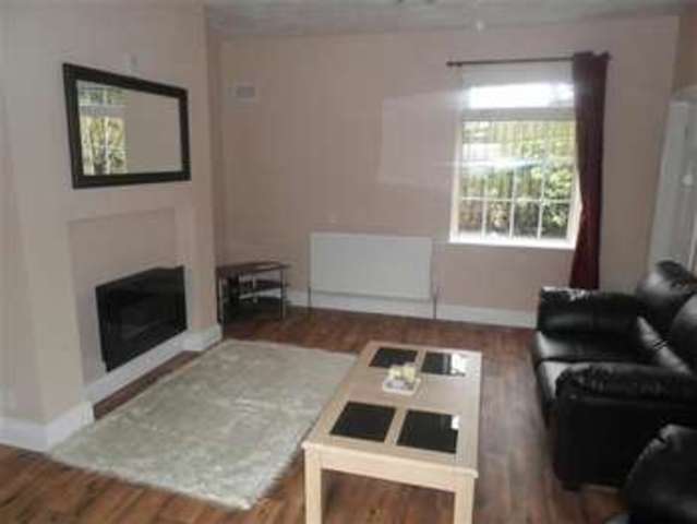  Image of 2 bedroom Bungalow to rent in Ashville Croft Pellon Halifax HX2 at Mount Tabor, HX2 0QJ