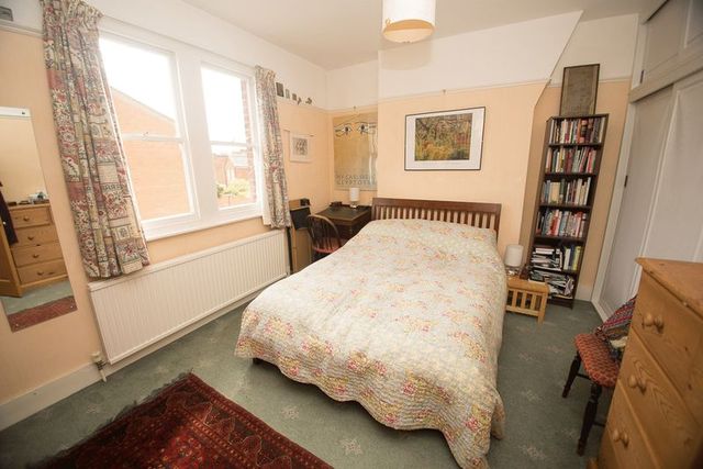  Image of 4 bedroom Detached house for sale in Ashwell Street St. Albans AL3 at Ashwell Street  St. Albans, AL3 5JY