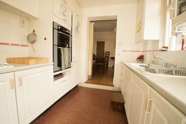  Image of 4 bedroom Detached house for sale in Ashwell Street St. Albans AL3 at Ashwell Street  St. Albans, AL3 5JY