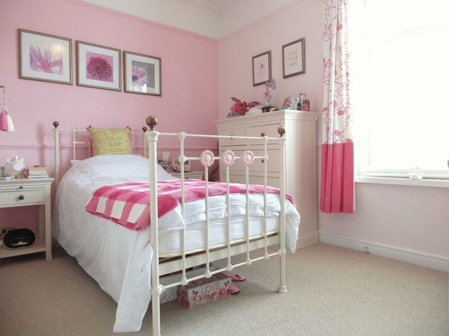  Image of 2 bedroom Terraced house for sale in Avenue Road Newport TF10 at Avenue Road  Newport, TF10 7EA