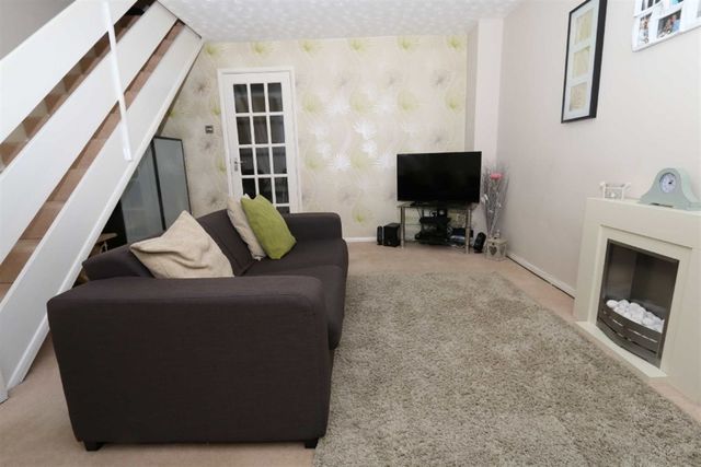  Image of 2 bedroom Mews for sale in Avonside Way Macclesfield SK11 at Macclesfield Cheshire Macclesfield, SK11 8BY