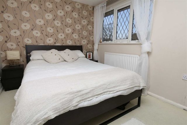  Image of 2 bedroom Mews for sale in Avonside Way Macclesfield SK11 at Macclesfield Cheshire Macclesfield, SK11 8BY