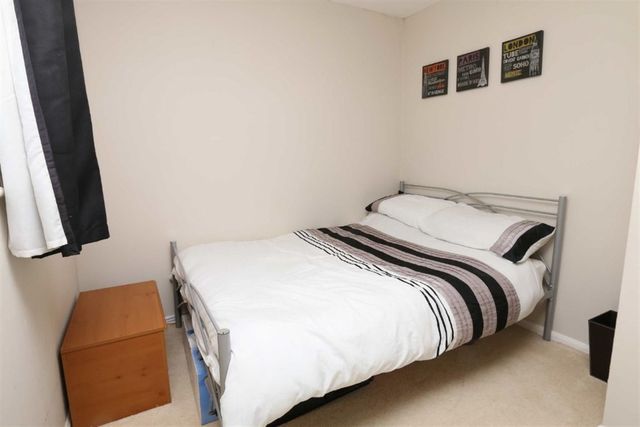 Image of 2 bedroom Mews for sale in Avonside Way Macclesfield SK11 at Macclesfield Cheshire Macclesfield, SK11 8BY