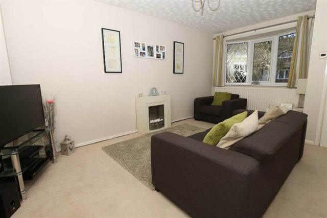  Image of 2 bedroom Mews for sale in Avonside Way Macclesfield SK11 at Macclesfield Cheshire Macclesfield, SK11 8BY