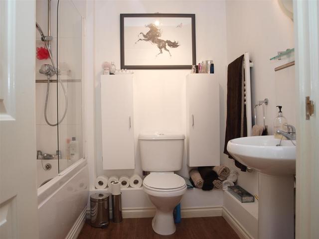  Image of 1 bedroom Flat for sale in Bambridge Court Maidstone ME14 at Bambridge Court Maidstone Maidstone, ME14 2LG