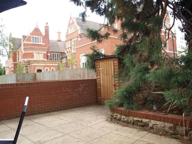  Image of 1 bedroom Flat for sale in Bambridge Court Maidstone ME14 at Bambridge Court Maidstone Maidstone, ME14 2LG