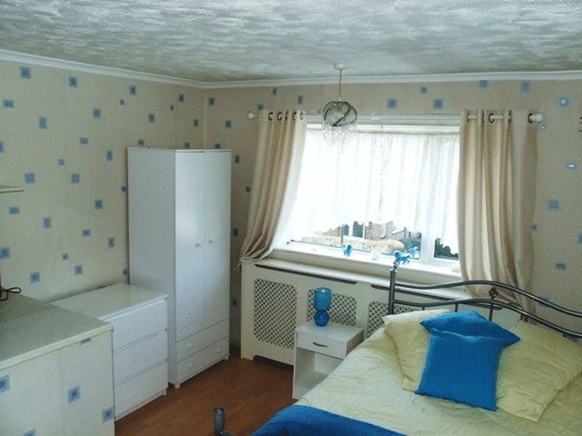  Image of 3 bedroom Semi-Detached house for sale in Banks Road Crawley RH10 at Banks Road Pound Hill CRAWLEY, RH10 7BT