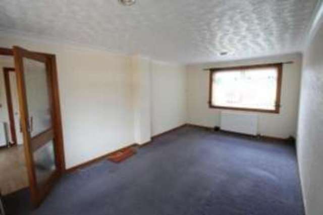  Image of 3 bedroom Terraced house for sale in Bannoch Road Kilwinning KA13 at Kilwinning North Ayrshire Kilwinning, KA13 7LA