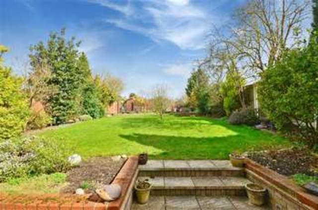  Image of 4 bedroom Detached house for sale in Barn Meadow Upper Halling Rochester ME2 at Upper Halling Rochester Rochester, ME2 1JY