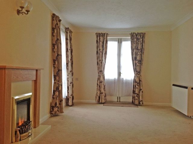 Image of 1 bedroom Retirement Property for sale in Station Road West Canterbury CT2 at Station Road West  Canterbury, CT2 7JZ