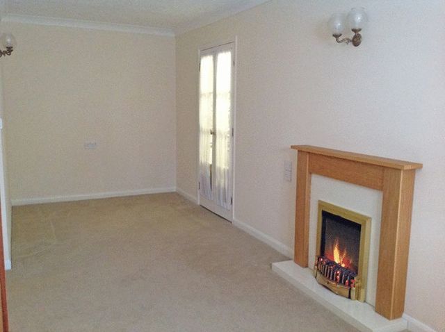  Image of 1 bedroom Retirement Property for sale in Station Road West Canterbury CT2 at Station Road West  Canterbury, CT2 7JZ