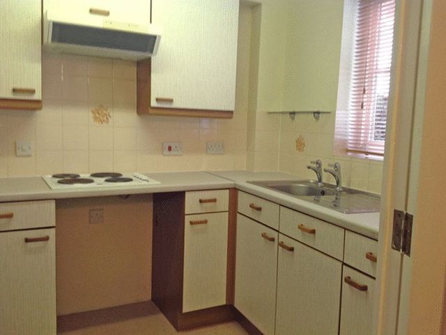  Image of 1 bedroom Retirement Property for sale in Station Road West Canterbury CT2 at Station Road West  Canterbury, CT2 7JZ