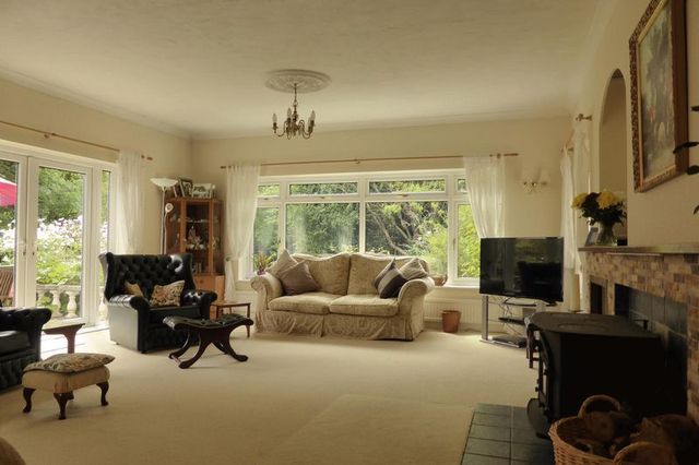  Image of 3 bedroom Detached house for sale in Barton Road Wisbech PE13 at Barton Road  Wisbech, PE13 4TL