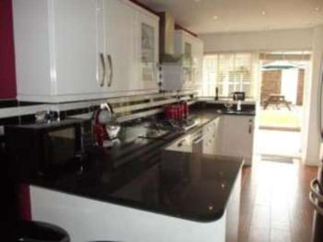  Image of 3 bedroom End of Terrace for sale in Methersgate Basildon SS14 at Fryerns Basildon Basildon, SS14 2LS