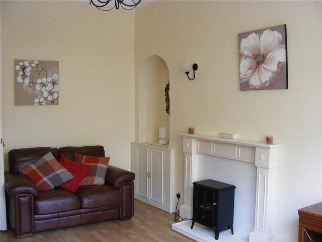  Image of 1 bedroom Flat to rent in Battlefield Gardens Glasgow G42 at Battlefield Glasgow Glasgow, G42 9JP