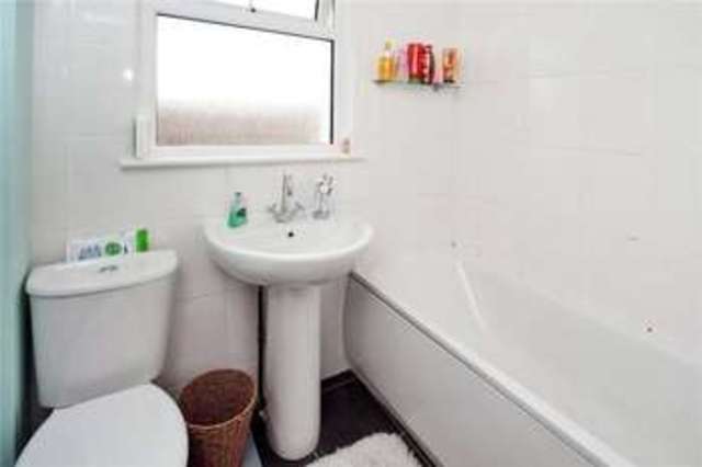  Image of 2 bedroom Terraced house for sale in Beacon Way Littlehampton BN17 at Littlehampton Toddington, BN17 6QS