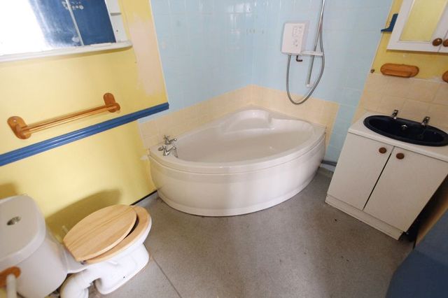  Image of 3 bedroom Semi-Detached house for sale in Beaumont Avenue Ashby-De-La-Zouch LE65 at Beaumont Avenue  Ashby-De-La-Zouch, LE65 2NF