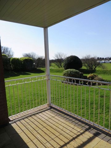  Image of 3 bedroom Flat to rent in Beechfield Gardens Birkdale Southport PR8 at Beechfield Gardens  Southport, PR8 2SW