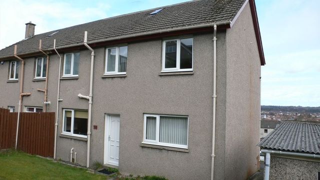  Image of 3 bedroom Semi-Detached house for sale in Bennochy Road Kirkcaldy KY2 at Bennochy Road  Kirkcaldy, KY2 5TS