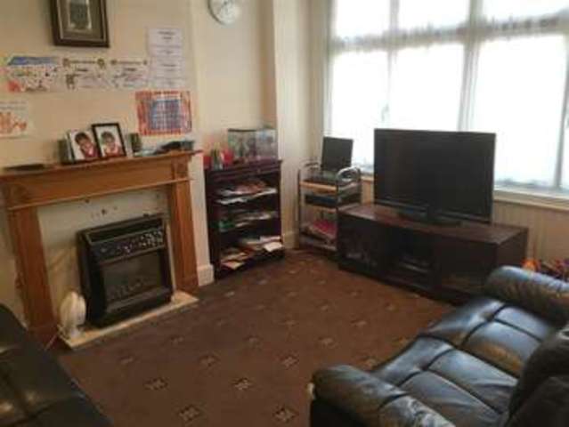  Image of 2 bedroom Terraced house for sale in Beverstone Road Thornton Heath CR7 at Thornton Heath Surrey Croydon, CR7 7LT