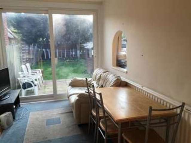  Image of 2 bedroom Terraced house for sale in Beverstone Road Thornton Heath CR7 at Thornton Heath Surrey Croydon, CR7 7LT