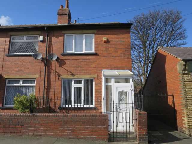  Image of 2 bedroom Terraced house to rent in Birch Street Morley Leeds LS27 at Birch Street Morley Leeds, LS27 0HA