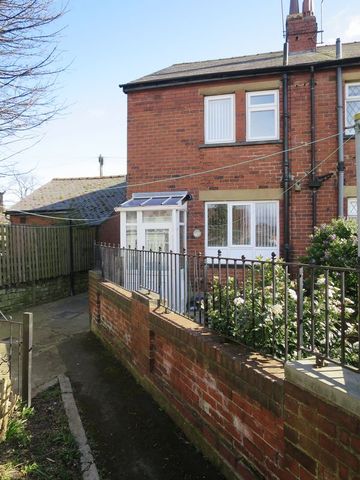  Image of 2 bedroom Terraced house to rent in Birch Street Morley Leeds LS27 at Birch Street Morley Leeds, LS27 0HA