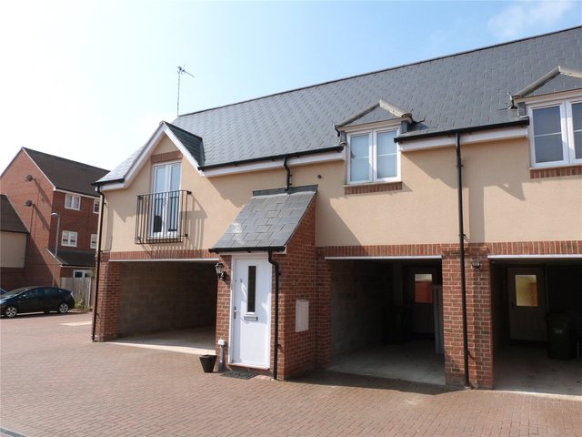  Image of 2 bedroom Maisonette to rent in Blackcap Lane Bracknell RG12 at Bracknell Berkshire Popeswood, RG12 8AA