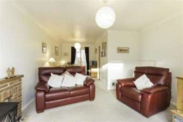  Image of 3 bedroom Detached house to rent in Markfield Bognor Regis PO22 at Bognor Regis, PO22 9HW