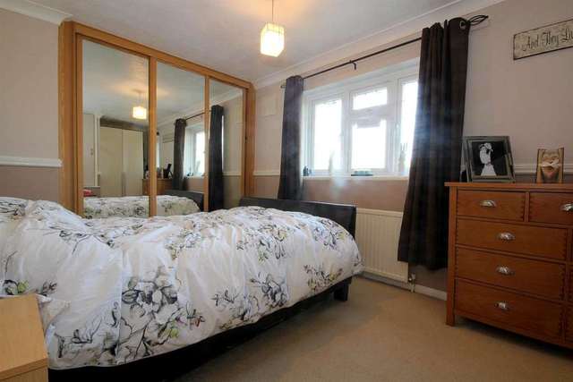  Image of 2 bedroom Detached house for sale in Boxted Road Hemel Hempstead HP1 at Boxted Road Warners End Hemel Hempstead, HP1 2QL