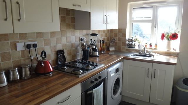  Image of 2 bedroom Flat for sale in Bramble Lane Worthing BN13 at Bramble Lane  Worthing, BN13 3JB