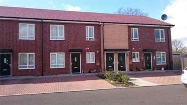  Image of 2 bedroom Maisonette for sale in Mount Road Levenshulme Manchester M19 at Levenshulme, Manchester Levenshulme, Manchester, M19 3FS