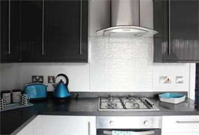  Image of 2 bedroom Maisonette for sale in Mount Road Levenshulme Manchester M19 at Levenshulme, Manchester Levenshulme, Manchester, M19 3FS
