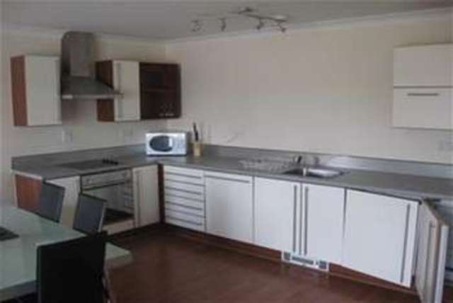  Image of 2 bedroom Flat to rent in Bravery Court Liverpool L19 at Liverpool, L19 2QY