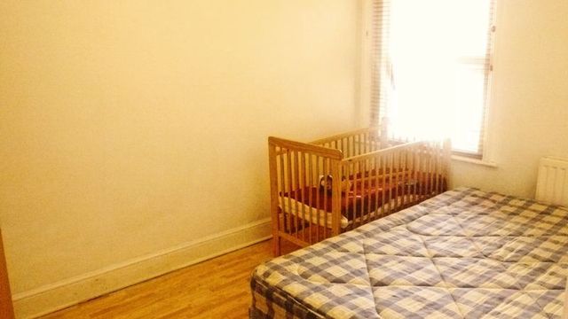  Image of 2 bedroom Property to rent in Bridge Road Southampton SO19 at Bridge Road  Southampton, SO19 7GQ