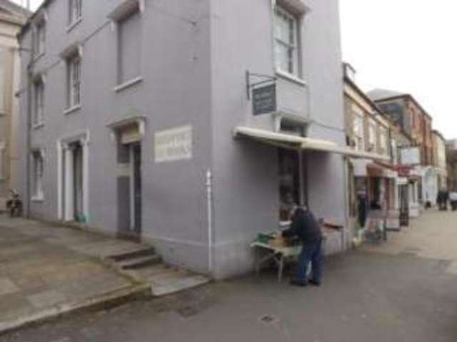  Image of 1 bedroom Flat for sale in South Street Bridport DT6 at Bridport Dorset Bridport, DT6 3NR