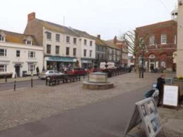  Image of 1 bedroom Flat for sale in South Street Bridport DT6 at Bridport Dorset Bridport, DT6 3NR