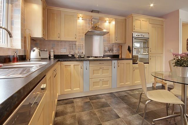  Image of 4 bedroom Detached house for sale in Brigantine Way St. Brides Wentlooge Newport NP10 at Brigantine Way  Newport, NP10 8EW